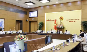 Giảm thuế cần đi đôi với tạo thuận lợi trong phương thức nộp thuế