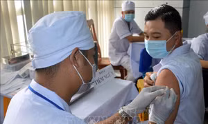 Sóc Trăng: Huyện Mỹ Xuyên rút công văn chưa phù hợp về tiêm vaccine phòng COVID-19