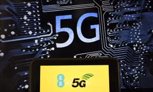 Mỹ hối thúc các nước EU dùng công nghệ 5G của Ericsson, Nokia và Samsung