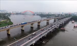 TP Hồ Chí Minh nâng tĩnh không hai cầu trên Quốc lộ 1 và Quốc lộ 13