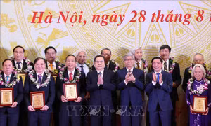Hai cây đại thụ của nền khoa học công nghệ Việt Nam