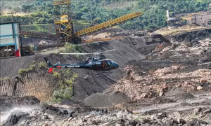 Vỡ đập hồ chứa chất thải, ít nhất 9 người thiệt mạng, trên 300 người mất tích