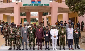 ECOWAS để ngỏ khả năng sử dụng vũ lực nếu chính quyền quân sự ở Niger không nhượng bộ