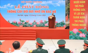 Chủ tịch nước Nguyễn Xuân Phúc dự Lễ phát động trồng cây tại Khu di tích lịch sử K9