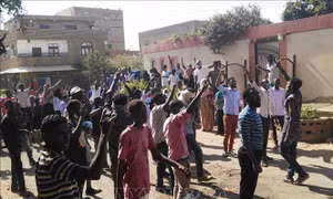 Sudan rút ngắn thời gian ban bố tình trạng khẩn cấp