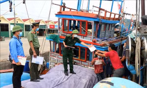 Bảo vệ biên cương, hải đảo, hướng tới ngày hội bầu cử