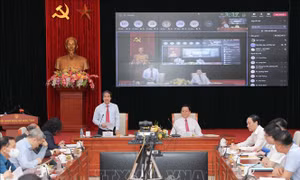 Bồi dưỡng lý tưởng, đạo đức và khát vọng cống hiến cho thế hệ trẻ là quá trình lâu dài, liên tục