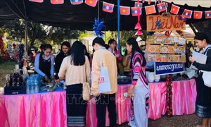 Giới thiệu văn hóa ẩm thực Việt tại Lào