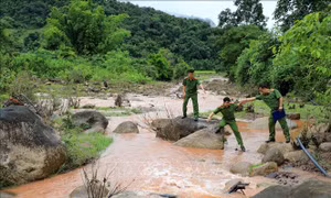 Chính quy hóa lực lượng công an xã - Bài cuối: Ổn định an ninh vùng biên