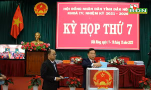 Lấy phiếu tín nhiệm 28 người giữ chức vụ do HĐND tỉnh Đắk Nông bầu