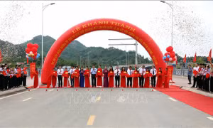 Khánh thành tuyến đường gần 500 tỷ đồng kết nối khu du lịch với cao tốc Tuyên Quang - Phú Thọ