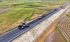 Hà Tĩnh: Nỗ lực đưa dự án Quốc lộ 8C về đích trước ngày 30/6