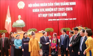 Quảng Ninh phấn đấu giữ vững tốc độ tăng trưởng GRDP hai con số 8 năm liên tiếp