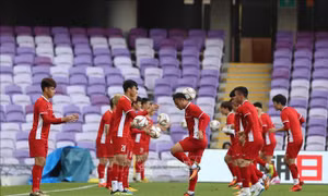 Asian Cup 2019: Đấu pháp nào cho đội tuyển Việt Nam ở vòng 1/8?