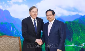 Thủ tướng tiếp Chủ tịch Viện toàn cầu Quỹ đầu tư Kohlberg Kravis Roberts 