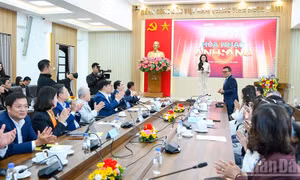 Lần đầu tiên âm nhạc, ánh sáng, công nghệ và di sản cùng kể chuyện