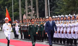 Bộ trưởng Quốc phòng Mông Cổ thăm chính thức Việt Nam