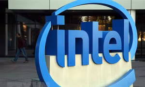 Đức xem xét tăng trợ cấp cho nhà máy sản xuất chip Intel của Mỹ
