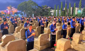 Tuổi trẻ cả nước thắp nến tri ân các anh hùng liệt sỹ