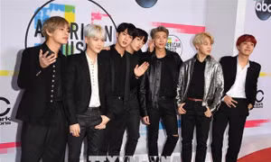Ban nhạc BTS lần đầu tiên giành giải American Music Awards 