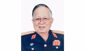 Tin buồn: Đồng chí Thiếu tướng, Nhà văn Hồ Phương qua đời