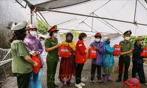 Hòa Bình: Đảm bảo an toàn trong hỗ trợ công dân từ vùng dịch về địa phương 