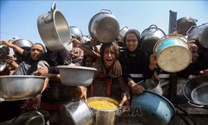 WFP cảnh báo hàng triệu người có nguy cơ rơi vào nạn đói do cắt giảm viện trợ