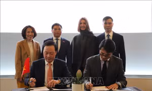 Bộ Tài chính Việt Nam tăng cường hợp tác với Ngân hàng JP Morgan