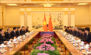 Tổng Bí thư, Chủ tịch nước Tô Lâm hội kiến Chủ tịch Chính hiệp toàn quốc Trung Quốc