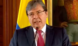 Colombia sa thải nhiều quan chức quân đội do liên quan cáo buộc thu thập thông tin trái phép