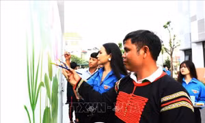 Đảng viên trẻ người Ê Đê tâm huyết với hoạt động cộng đồng