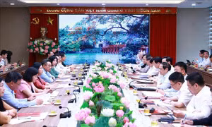 Thủ tướng: Thực hiện 5 trọng tâm, 10 nhiệm vụ phát triển Hà Nội thời gian tới