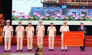 Phát huy truyền thống 'Vì nước quên thân, vì dân phục vụ'