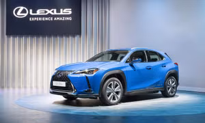 Doanh số bán ô tô Lexus của Toyota cao kỷ lục trong năm 2019