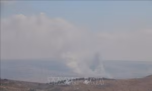 Israel không kích kho vũ khí của Hezbollah ở miền Đông Liban