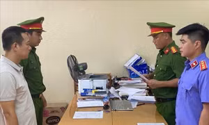 Hà Tĩnh: Khởi tố 3 đối tượng mua bán trái phép hóa đơn hơn 11 tỷ đồng