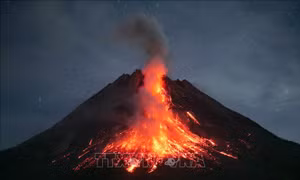 Indonesia cảnh báo nguy cơ sau khi núi lửa Merapi phun trào