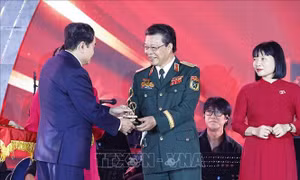 Chủ tịch Quốc hội dự Lễ tổng kết cuộc vận động sáng tác ca khúc về cơ quan dân cử