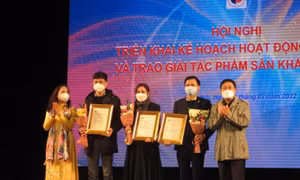 Trao tặng 31 giải thưởng cho các nghệ sỹ, tác phẩm sân khấu xuất sắc năm 2021