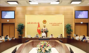 Bế mạc Phiên họp thứ 35 của Ủy ban Thường vụ Quốc hội