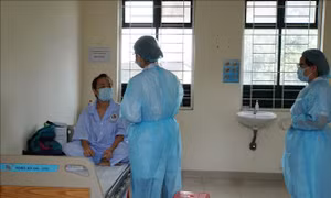 TP Hồ Chí Minh kéo dài thời gian cách ly, theo dõi bệnh nhân COVID-19 đã được công bố khỏi bệnh