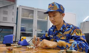Chiến sĩ trẻ đam mê nghiên cứu, cải tiến vũ khí ​