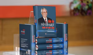 Giới thiệu sách 'Dấu ấn Võ Văn Kiệt thời kỳ đổi mới' 