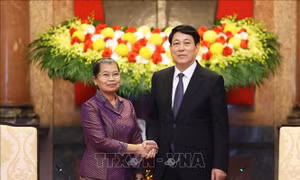 Chủ tịch nước Lương Cường tiếp Phó Chủ tịch Đảng Nhân dân Campuchia