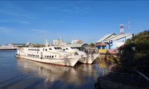 Các tuyến tàu, phà tại Kiên Giang hoạt động bình thường trở lại từ sáng 25/12