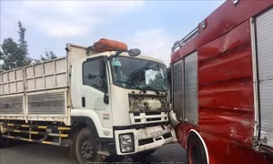 Thực hư vụ xe cứu hỏa va chạm xe tải tại Bình Dương