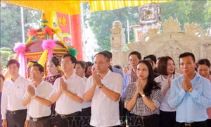 Lễ tưởng niệm 720 năm Ngày mất Anh hùng dân tộc Hưng Đạo Đại Vương Trần Quốc Tuấn