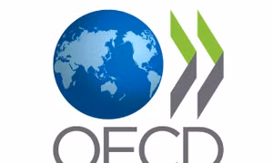 OECD: Nợ toàn cầu vượt 100.000 tỷ USD khi chi phí lãi vay tăng vọt