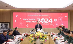 Chủ tịch nước thăm, làm việc tại Tập đoàn Công nghiệp - Viễn thông Quân đội