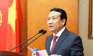 Đoàn Ban Kinh tế Trung ương Đảng thăm và làm việc tại Anh
